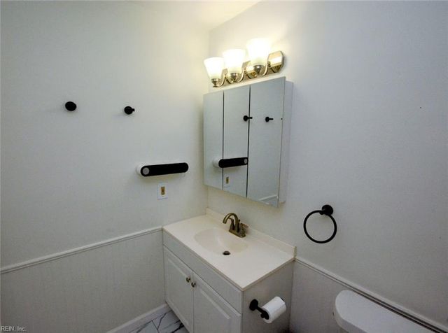 1549 Edgewater DR, Virginia Beach, VA 23464