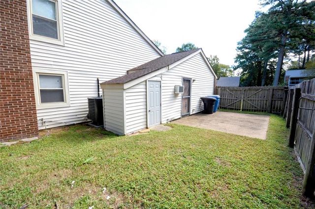1549 Edgewater DR, Virginia Beach, VA 23464