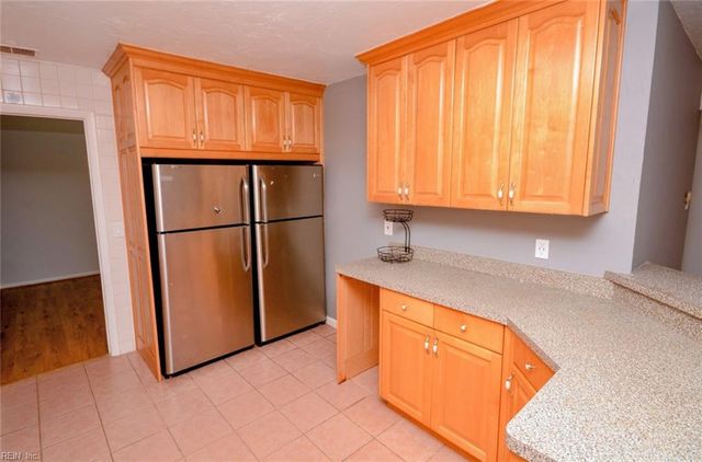 1549 Edgewater DR, Virginia Beach, VA 23464