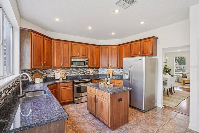 3831 BRANTLEY PLACE CIRCLE, Apopka, FL 32703