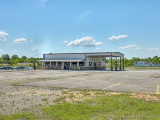 2003 W Shawnee Street, Muskogee, OK 74401
