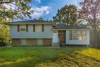 10200 Fremont Avenue, Kansas City, MO 64134