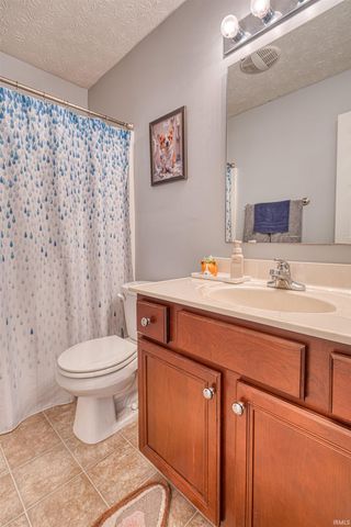 10311 Anchor Way, Evansville, IN 47725