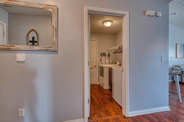 10311 Anchor Way, Evansville, IN 47725