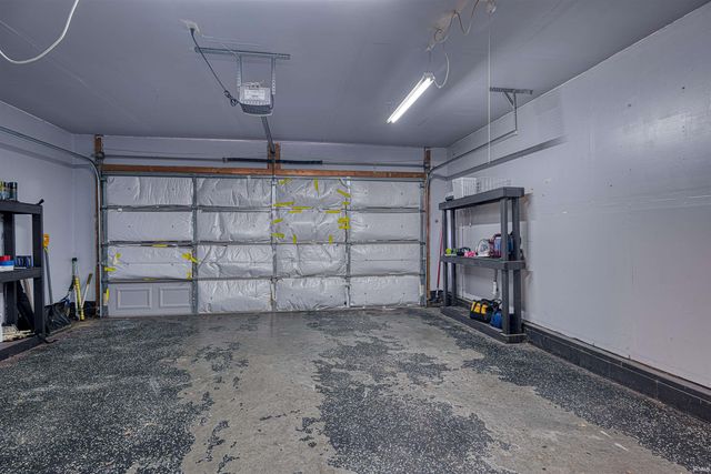 10311 Anchor Way, Evansville, IN 47725