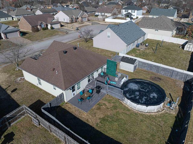 10311 Anchor Way, Evansville, IN 47725