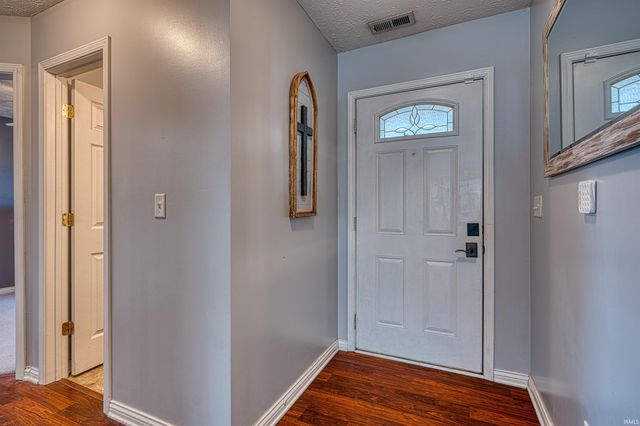 10311 Anchor Way, Evansville, IN 47725