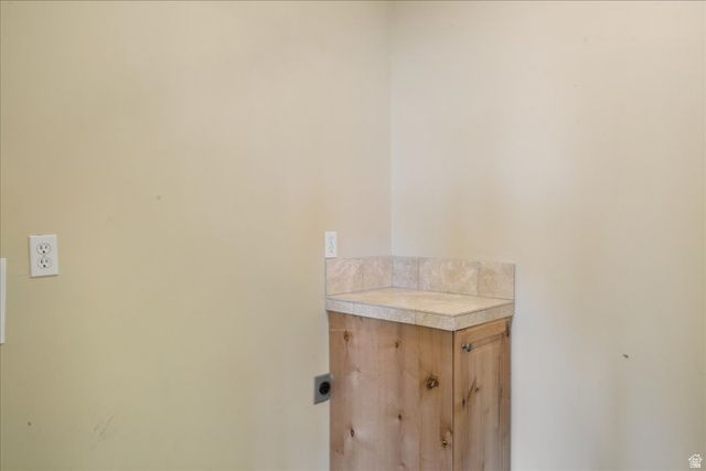 2455 E 3750 N, Layton, UT 84040