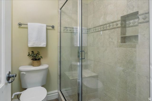 2455 E 3750 N, Layton, UT 84040