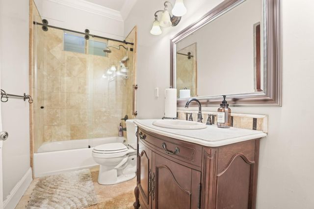 652 Glen-Mady Way, Folsom, CA 95630