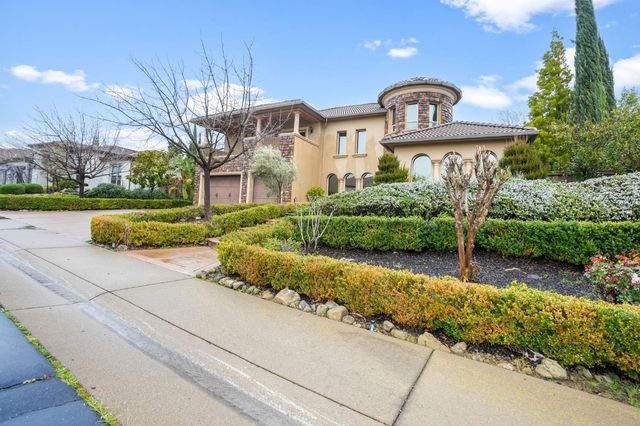 652 Glen-Mady Way, Folsom, CA 95630