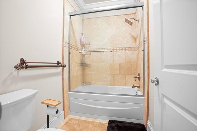 652 Glen-Mady Way, Folsom, CA 95630