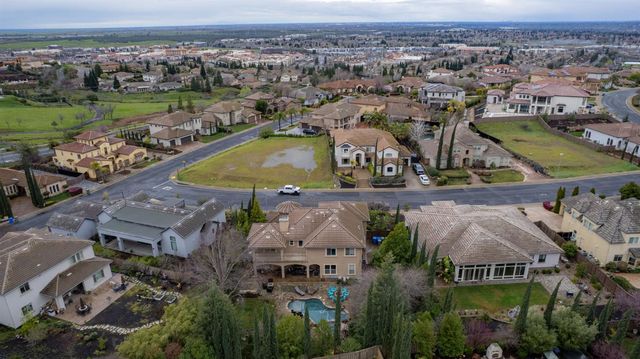 652 Glen-Mady Way, Folsom, CA 95630