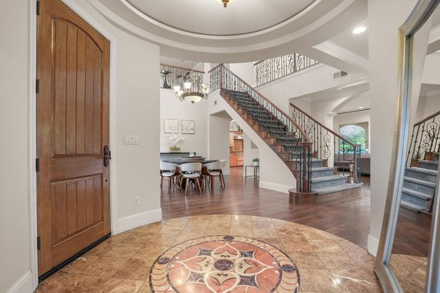 652 Glen-Mady Way, Folsom, CA 95630