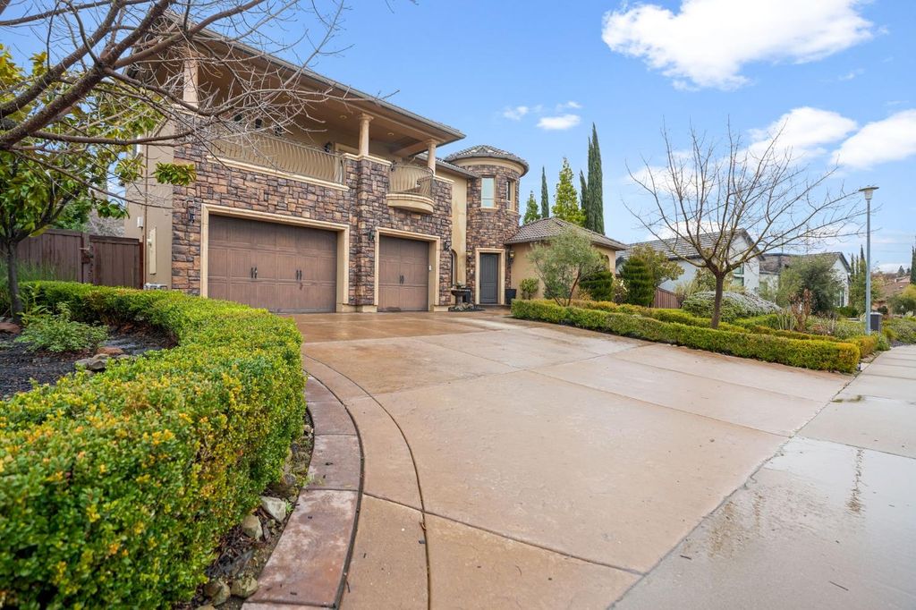 652 Glen-Mady Way, Folsom, CA 95630