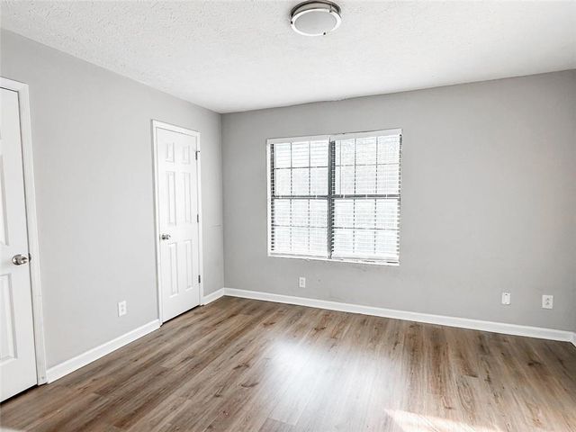 2498 Hidden Cove Court, Gainesville, GA 30501