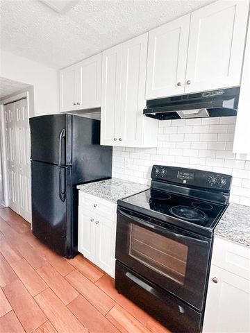 2498 Hidden Cove Court, Gainesville, GA 30501