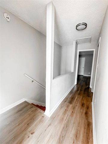 2498 Hidden Cove Court, Gainesville, GA 30501