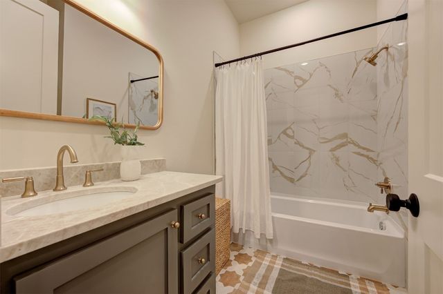 2297 Summit Circle, Blanchard, OK 73010