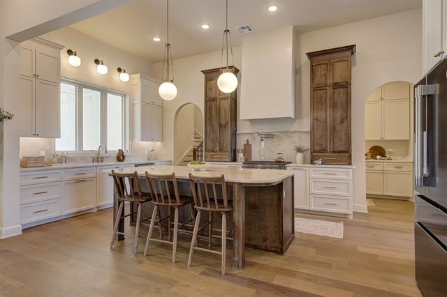 2297 Summit Circle, Blanchard, OK 73010