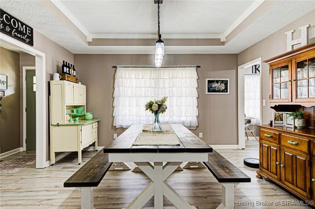 201 Slate Run Drive, Henryville, IN 47126