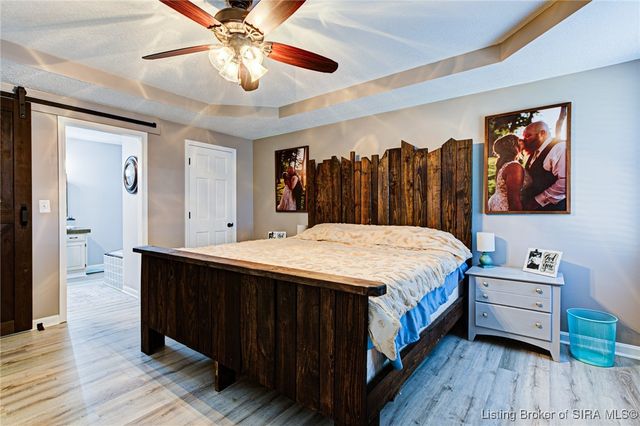 201 Slate Run Drive, Henryville, IN 47126