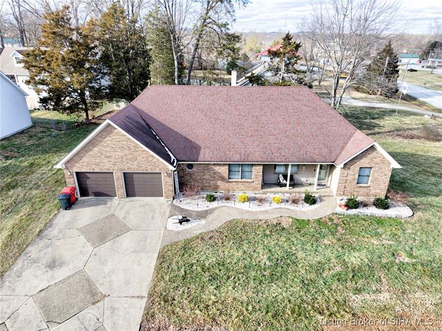 201 Slate Run Drive, Henryville, IN 47126