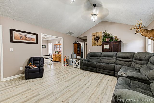 201 Slate Run Drive, Henryville, IN 47126