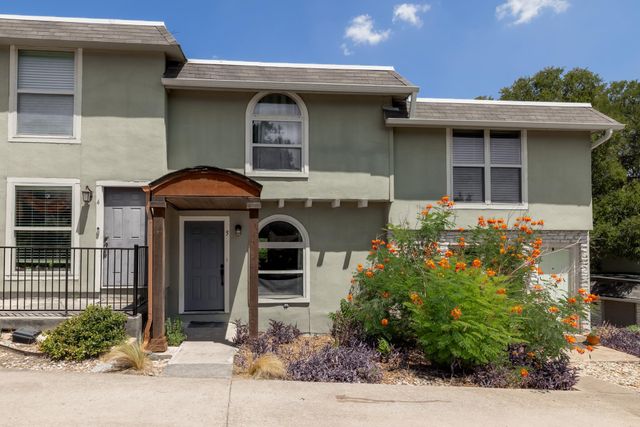2000 Lightsey RD 5, Austin, TX 78704