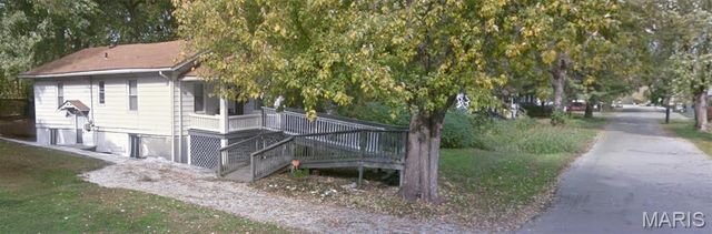 1451 N 46th Street, East St Louis, IL 62204