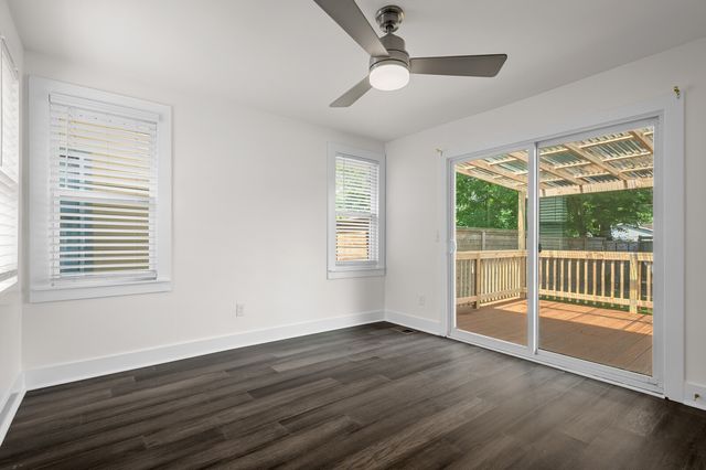 1106 Pennock Ave, Nashville, TN 37207