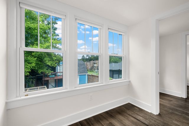 1106 Pennock Ave, Nashville, TN 37207
