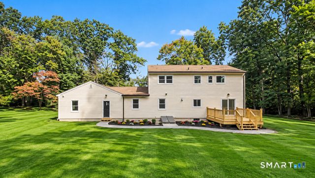 275 West Main Street, Chester, CT 06412