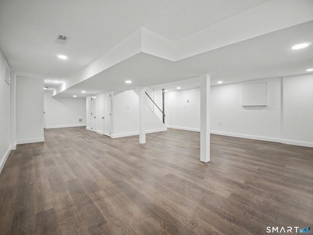 275 West Main Street, Chester, CT 06412