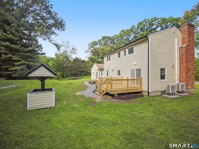 275 West Main Street, Chester, CT 06412