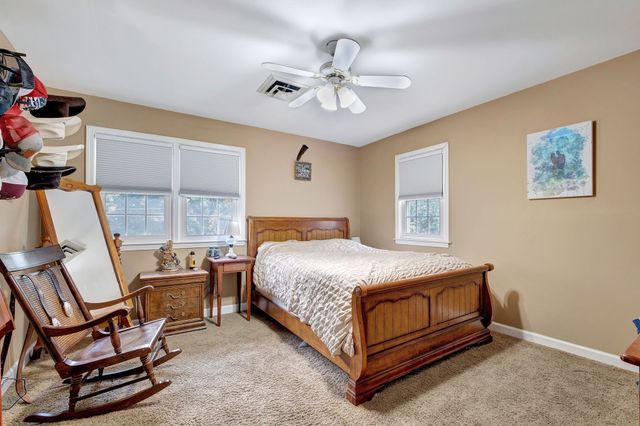 1693 Coles Ferry Pike, Lebanon, TN 37087