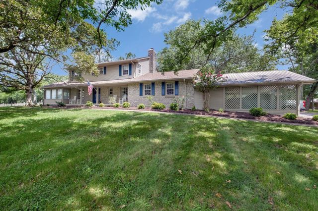 1693 Coles Ferry Pike, Lebanon, TN 37087