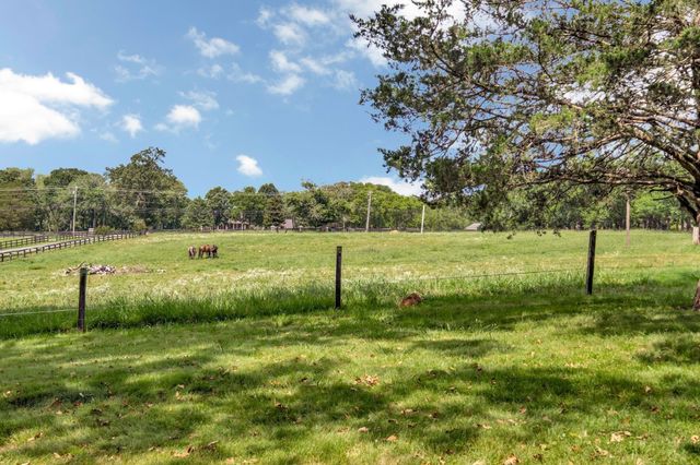 1693 Coles Ferry Pike, Lebanon, TN 37087