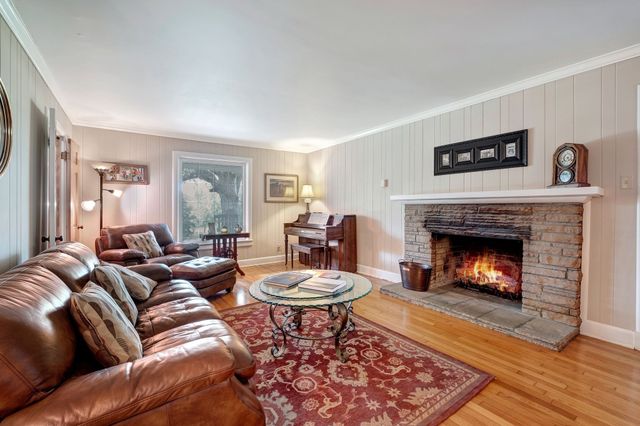 1693 Coles Ferry Pike, Lebanon, TN 37087