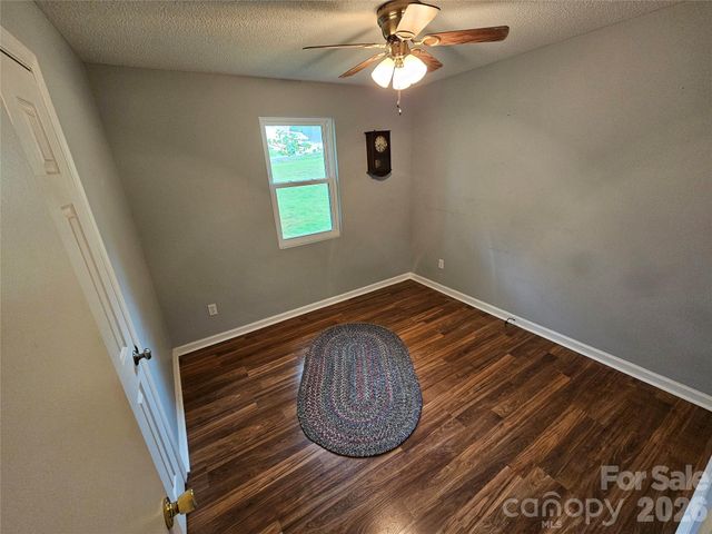 1982 Old Farm Road SE, Concord, NC 28025