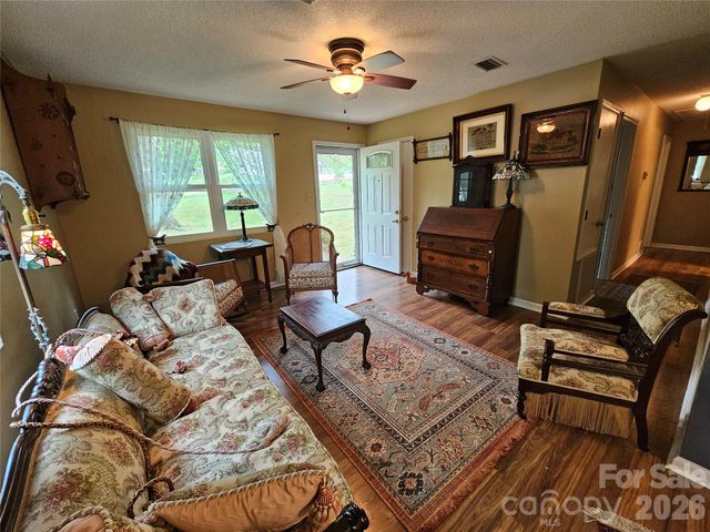 1982 Old Farm Road SE, Concord, NC 28025