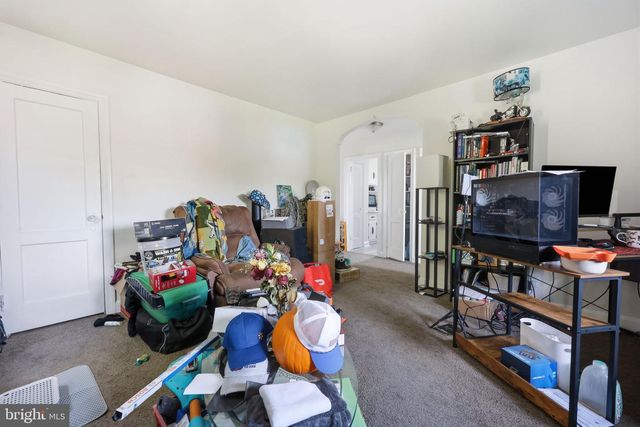 6160 CHARLES ST, Philadelphia, PA 19135