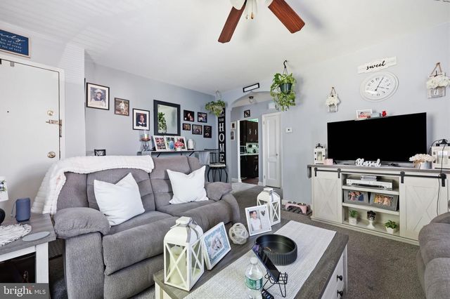 6160 CHARLES ST, Philadelphia, PA 19135