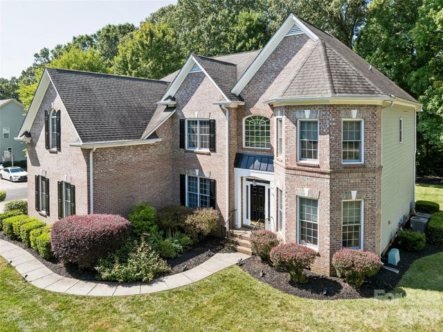 11338 Canoe Cove Lane, Huntersville, NC 28078