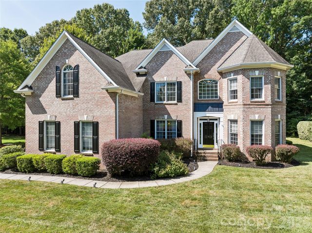 11338 Canoe Cove Lane, Huntersville, NC 28078