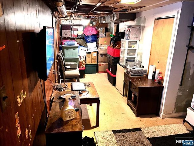 27 Melmore Gardens, East Orange, NJ 07017