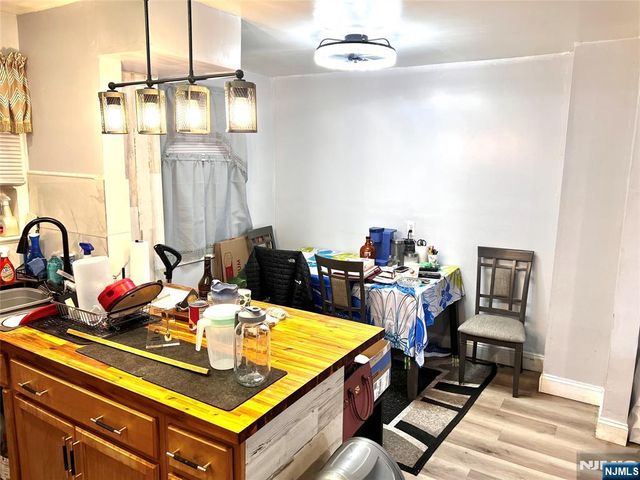 27 Melmore Gardens, East Orange, NJ 07017