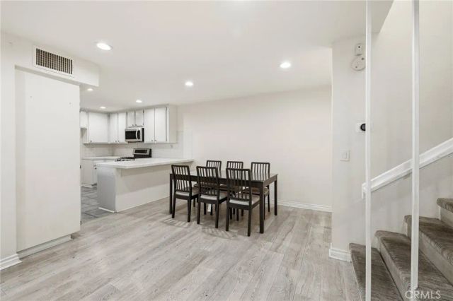 4502 Lubbock D, Simi Valley, CA 93063
