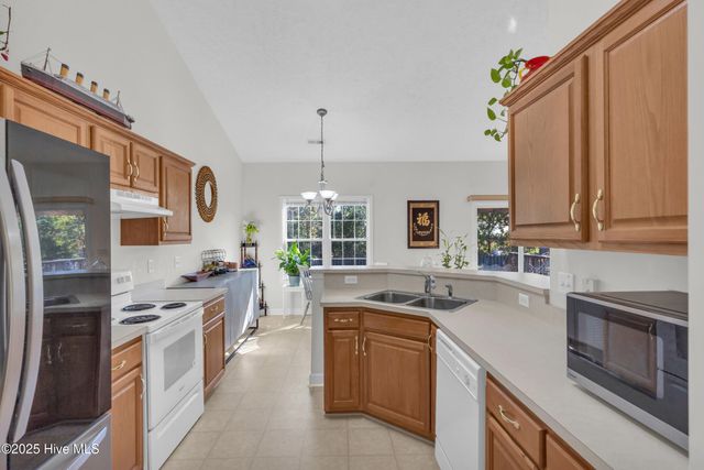 3810 Blue Wing Court, Wilmington, NC 28409