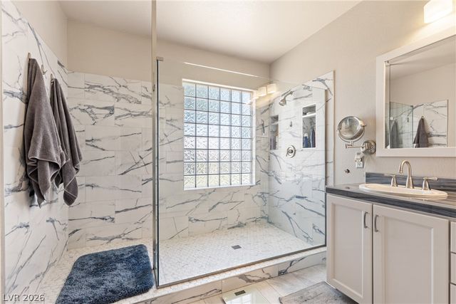 194 Glenbrook Estates Drive, Las Vegas, NV 89183